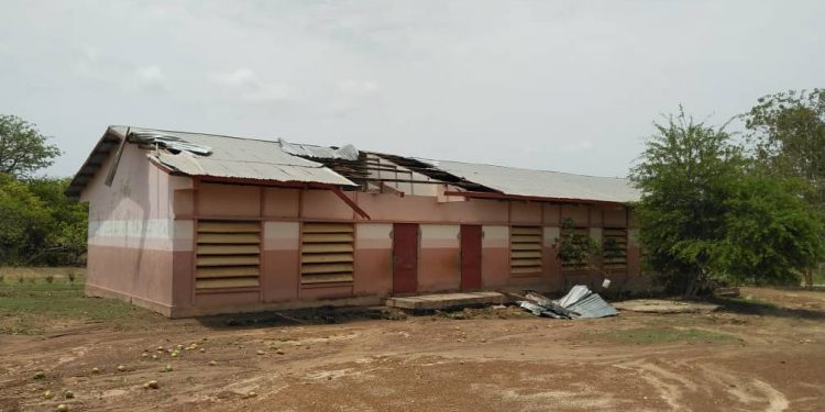 NATITINGOU/UNE TORNADE FAIT D&rsquo;IMPORTANTS DÉGÂTS MATÉRIELS A SINAISSIRÉ