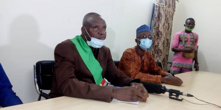 Commune de Dogbo : Le nouveau maire Magloire Agossou a pris fonction