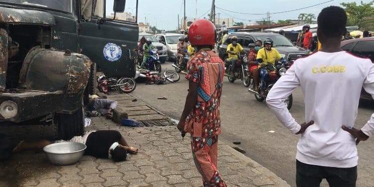 Un accident de circulation fait 2 morts et plusieurs blessés à Cotonou
