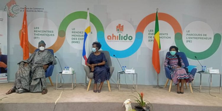 Présentation du Fonds « La Francophonie avec elles » : Louise Mushikiwabo salue l&rsquo;engagement et la proactivité des femmes béninoises