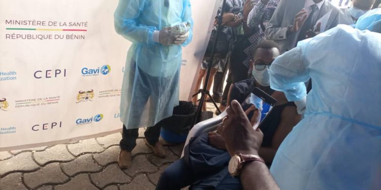 La campagne de vaccination contre le Covid-19 lancée au Bénin