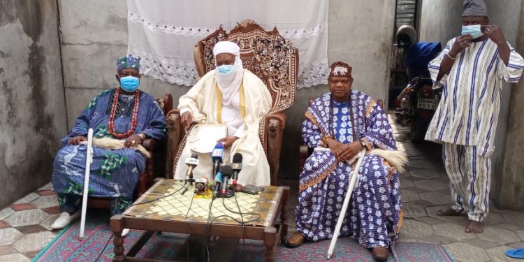 Actes de vandalisme à la veille de l’élection présidentielle : Le Haut conseil des rois du Bénin appelle à la paix