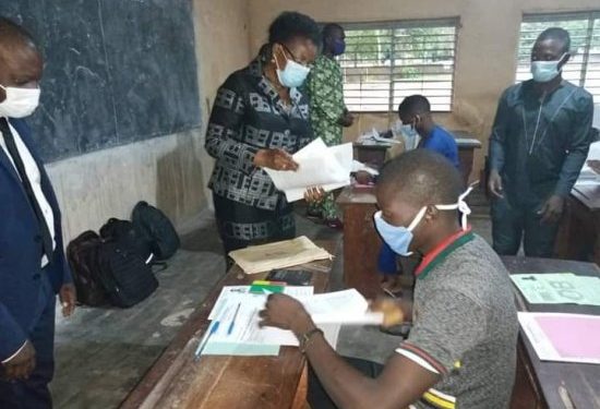 Baccalauréat 2021: Eléonore Yayi et Yves Kouaro Chabi donnent le top au Ceg 1 de Djougou