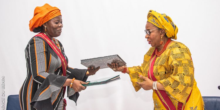 Grande chancellerie de l’ordre national du Bénin : Koubourath Osséni passe le témoin à Mariam ChabiTalata