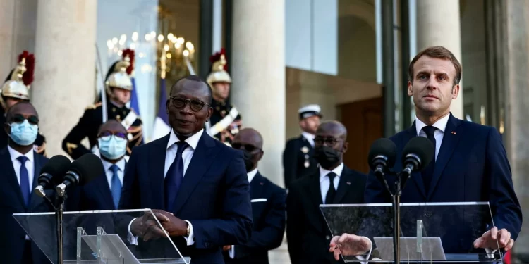 Signature de l&rsquo;acte de restitution des 26 œuvres d&rsquo;art du Bénin par la France : Talon entre satisfaction et regrets