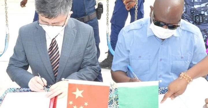 Remise officielle des clés du complexe sportif Soweto : Un merveilleux cadre sportif à Akpakpa