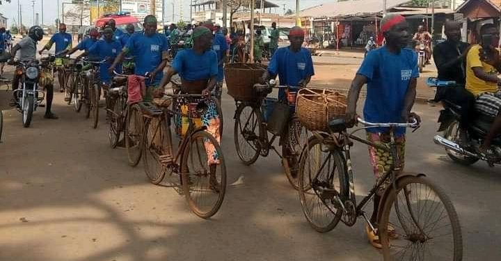 Festival international de Porto-Novo 2022 : Kindomissi Hindéwé remporte la course Taxi Canan