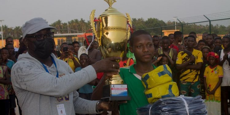 Championnat scolaire hors classes sportives : Les meilleurs établissements et lycées distingués