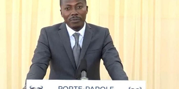 Bunkérisation de Patrice Talon à Cotonou  Pure affabulation ! « Les informateurs de Komi Koutché l’ont induit en erreur », martèle le gouvernement