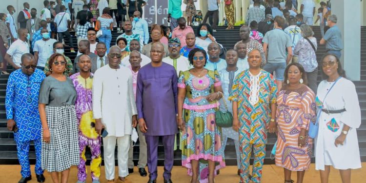 Palais de La Marina : Le Conseil municipal de Cotonou admiratif des trésors royaux en exposition
