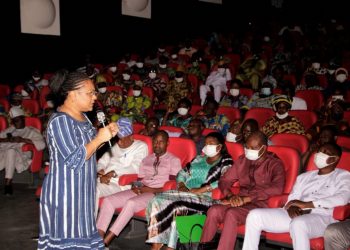 Tournée gouvernementale à Cotonou: Véronique Tognifodé éclaire les populations 