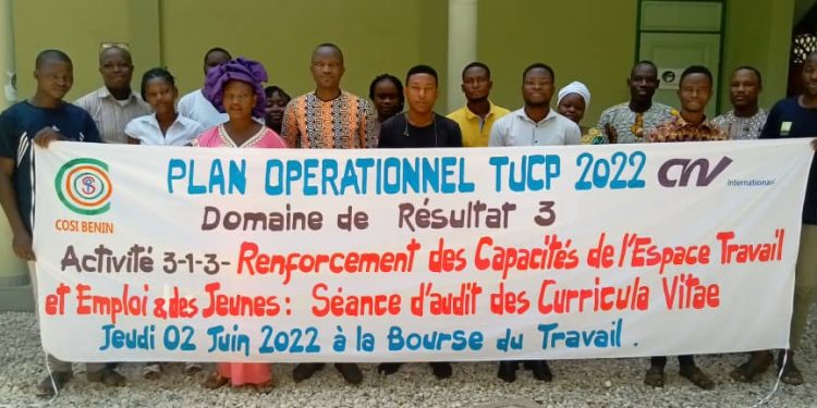 Rédaction des curriculum vitæ : Cosi-Bénin outille 15 jeunes béninois