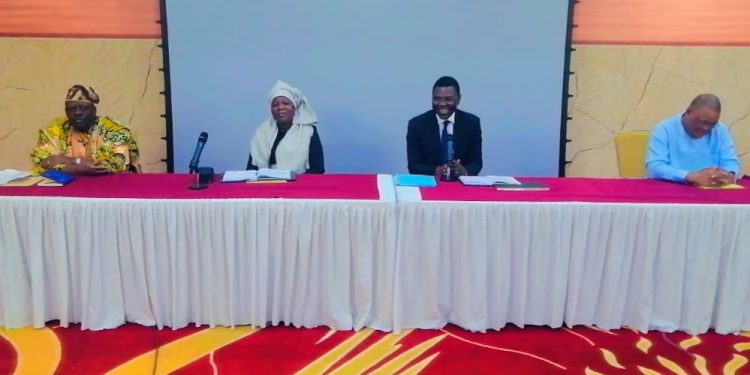 Bénin : l&rsquo;Up adopte les documents de fusion avec le Prd