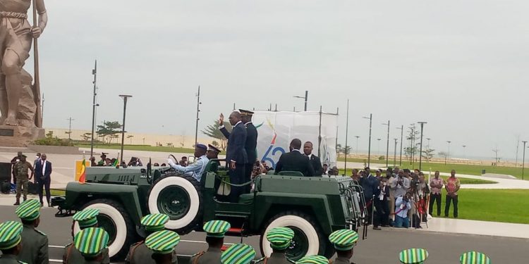Bénin : Patrice Talon procède à la revue des troupes