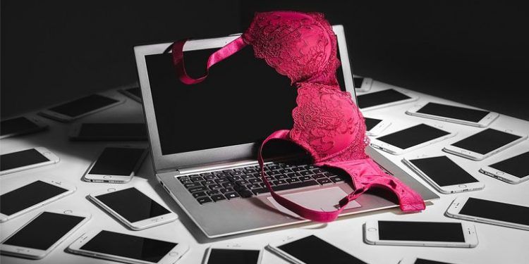 sextorsion