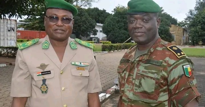 Echanges entre le Cemg Fructueux Gbaguidi et le Gal Sani Issa : Le Bénin et le Niger mutualisent leurs stratégies militaires