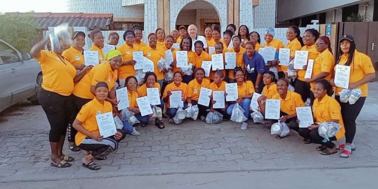 Licence D Ihf à travers « Sport au féminin » : 38 « Amazones » du handball béninois attestées