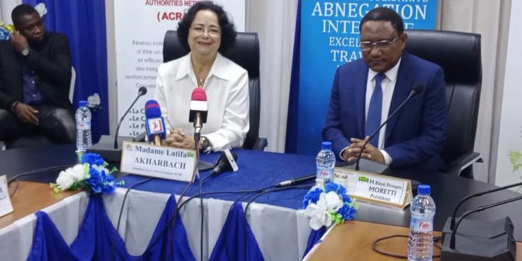 Audience à la Haac : Prosper Moretti s’entretient avec la présidente du Riarc, Latifa Akharbach