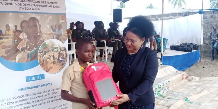 3ème édition de distributions de kits scolaires aux filles vulnérables : 30.000 apprenantes impactées pour la rentrée scolaire 2022-2023