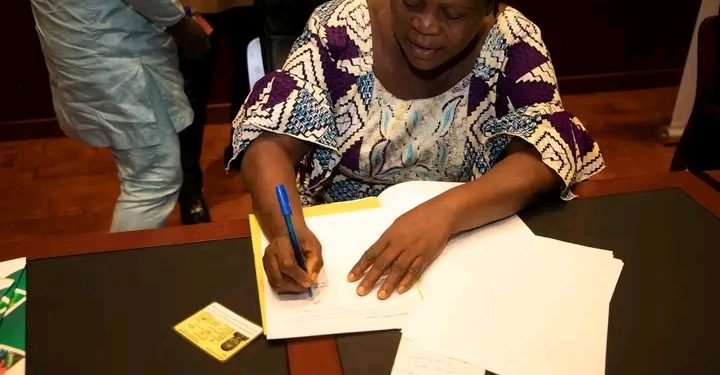 Accroissement de la productivité agricole et des exportations : 190 acteurs de la chaîne signent des conventions de financement