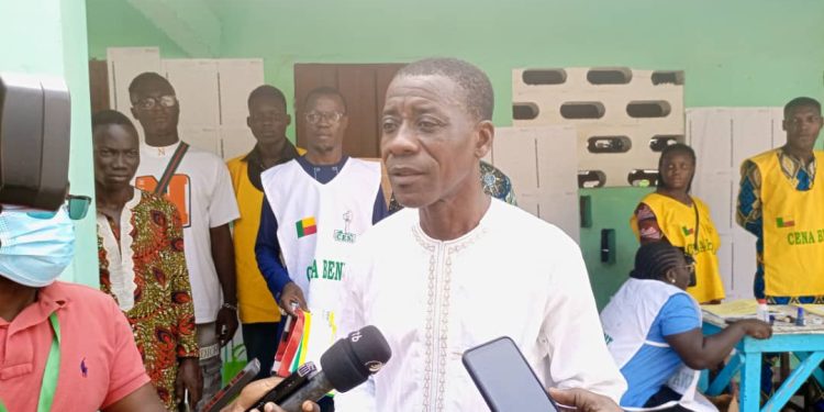 Législatives de 2023 : Charlemagne Honfo a voté à l’Epp Lokokoukoumè