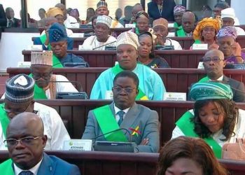 Les députés du parti Les démocrates ne sont pas restés au Parlement jusqu'à la fin des travaux de constitution des commissions permanentes de la 9ème Législature au Bénin.