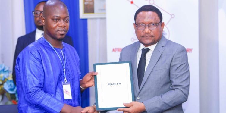 Médias au Bénin : Peace Fm signe sa convention avec la Haac