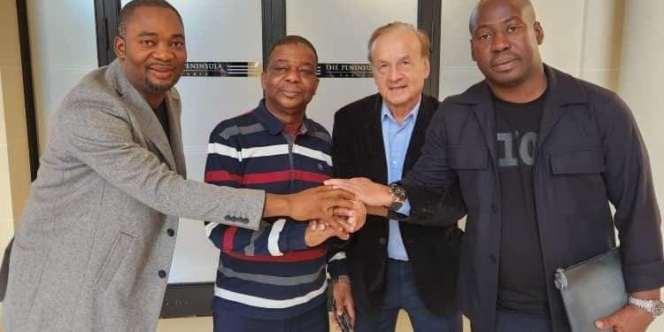 Encadrement technique des Guépards seniors :  Gernot Willi Rohr paraphe son contrat