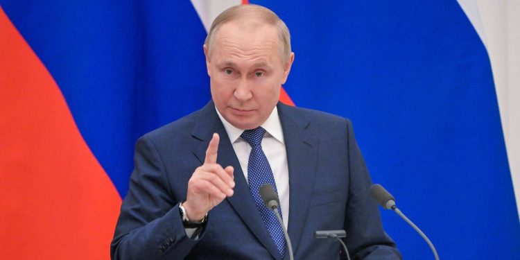 Mandat d’arrêt contre Poutine : Kremlin crache sur la décision de la Cpi