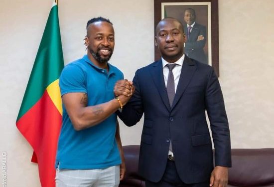 Bénin : Sydney Govou reçu par le ministre Homéky