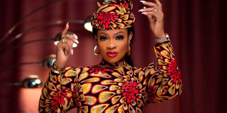 Musique béninoise : L&rsquo;artiste Zeynab annonce un nouveau single