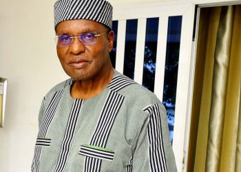 Le président d’honneur de la Force cauris pour un Bénin émergent (Fcbe), Alassane Soumanou, est préoccupé par la situation des militants et personnalités politiques qui sont en détention dans les prisons. Dans une déclaration parvenue à notre rédaction hier, dimanche 25 juin, l’ancien ministre d’Etat de Yayi Boni s’adresse au président de la République. Il invite Patrice Talon à user de ses prérogatives pour la libération des détenus.