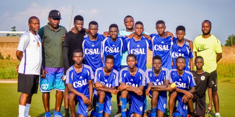 Promotion du football à la base : Adoura Sports évalue les talents du centre de formation de la Fal