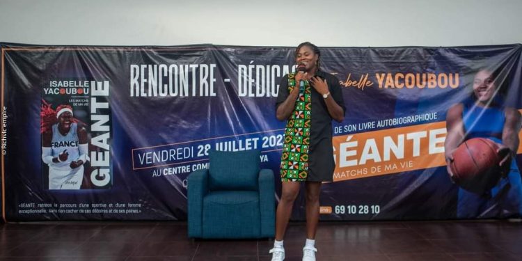 A travers « Géante, Les matchs de ma vie » : Isabelle Yacoubou retrace son parcours de basketteuse