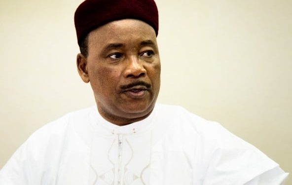 L'ancien président du Niger, Mahamadou Issoufou est préoccupé par la situation dans son pays. Il œuvre à sa manière pour le retour de l'ordre constitutionnel dans son pays.