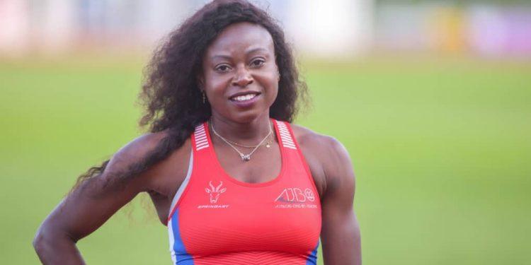 Le nouveau ministre des Sports, Benoît Dato a reçu en audience le jeudi 19 octobre 2023, l'athlète internationale béninoise, Noélie Yarigo.