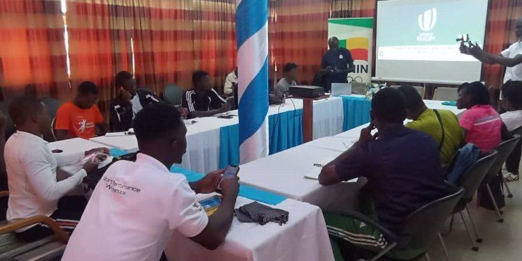 Préparation physique pour les adultes niveau 1 : Des Béninois outillés par Rugby Afrique grâce à la FébéRugby