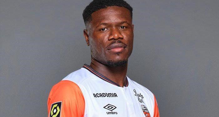 Propos haineux contre un international béninois : La Fbf apporte son soutien à Tosin Aiyegun