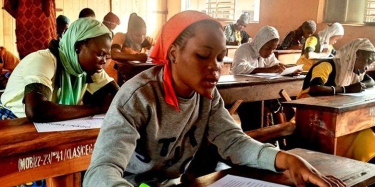Évaluation terminale des enseignements/apprentissages des langues nationales : 5695 candidats ont planché sur le territoire national