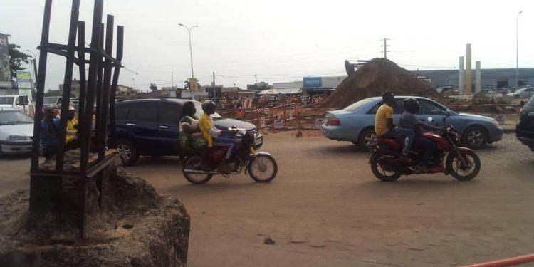 Construction de l’échangeur de Vèdoko : La fin des travaux de la phase 1 au carrefour Vèdoko prolongée