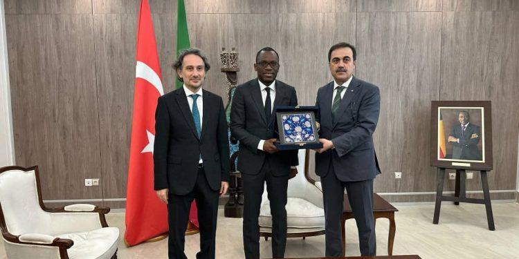 Relation bilatérale entre le Bénin et la Turquie : Shegun Bakari échange avec une délégation turque