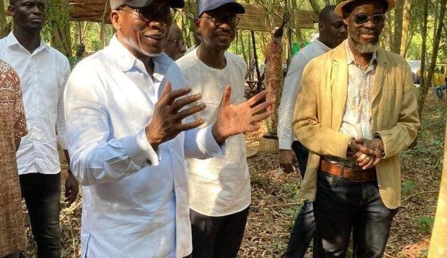 Festival ‘’Vodun Days’’ : Talon visite une exposition d’art dans la forêt classée de Ahozon