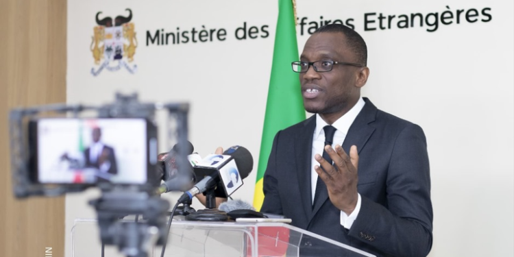 Sommet extraordinaire de la Cédéao : Olushegun Adjadi Bakari fait le point