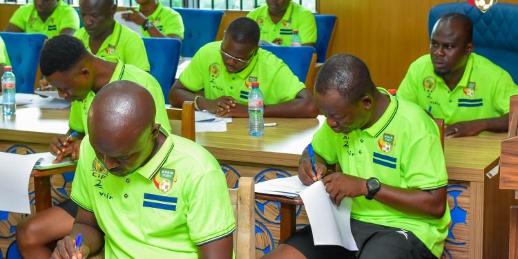 Fbf: Liste des entraîneurs admis à la Licence D CAF