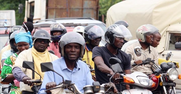 Bénin : Voici l&rsquo;arrêté qui fixe à 5000 FCfa, la contravention de défaut de port de casque