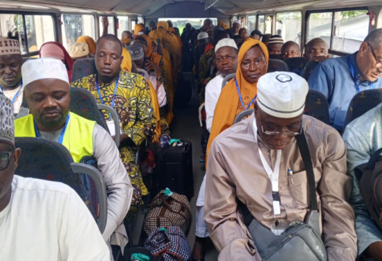 Hadj 2024 : Une première vague de 302 fidèles a décollé ce matin