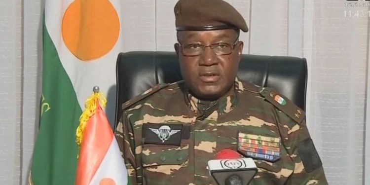 Blocage des embarquements de pétrole sur la plateforme pétrolière de Sèmè-Podji : Les autorités nigériennes mises devant le fait accompli