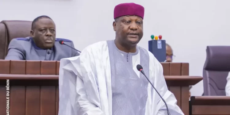 Le groupe parlementaire Bloc républicain apporte son soutien à Talon dans le bras de fer qui oppose le Bénin au Niger.