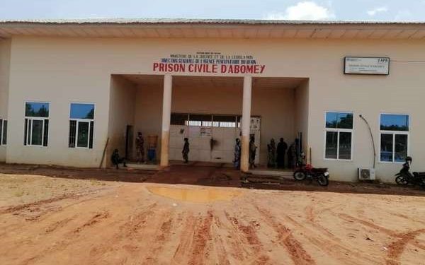 Escroquerie au nom de la fondation Claudine Talon : Un couple déposé en prison