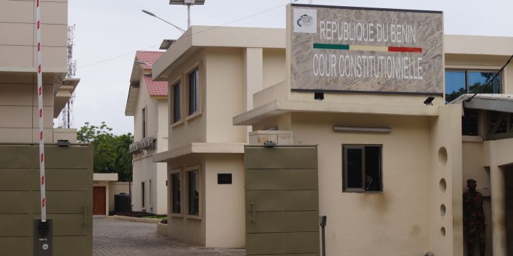 Recours contre le douanier accusé suite au décès d’une femme à Ekpè: La Cour constitutionnelle se déclare incompétente